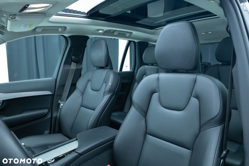 Volvo XC 90 T8 AWD Plug-In Hybrid Ultimate Bright 7os - 30