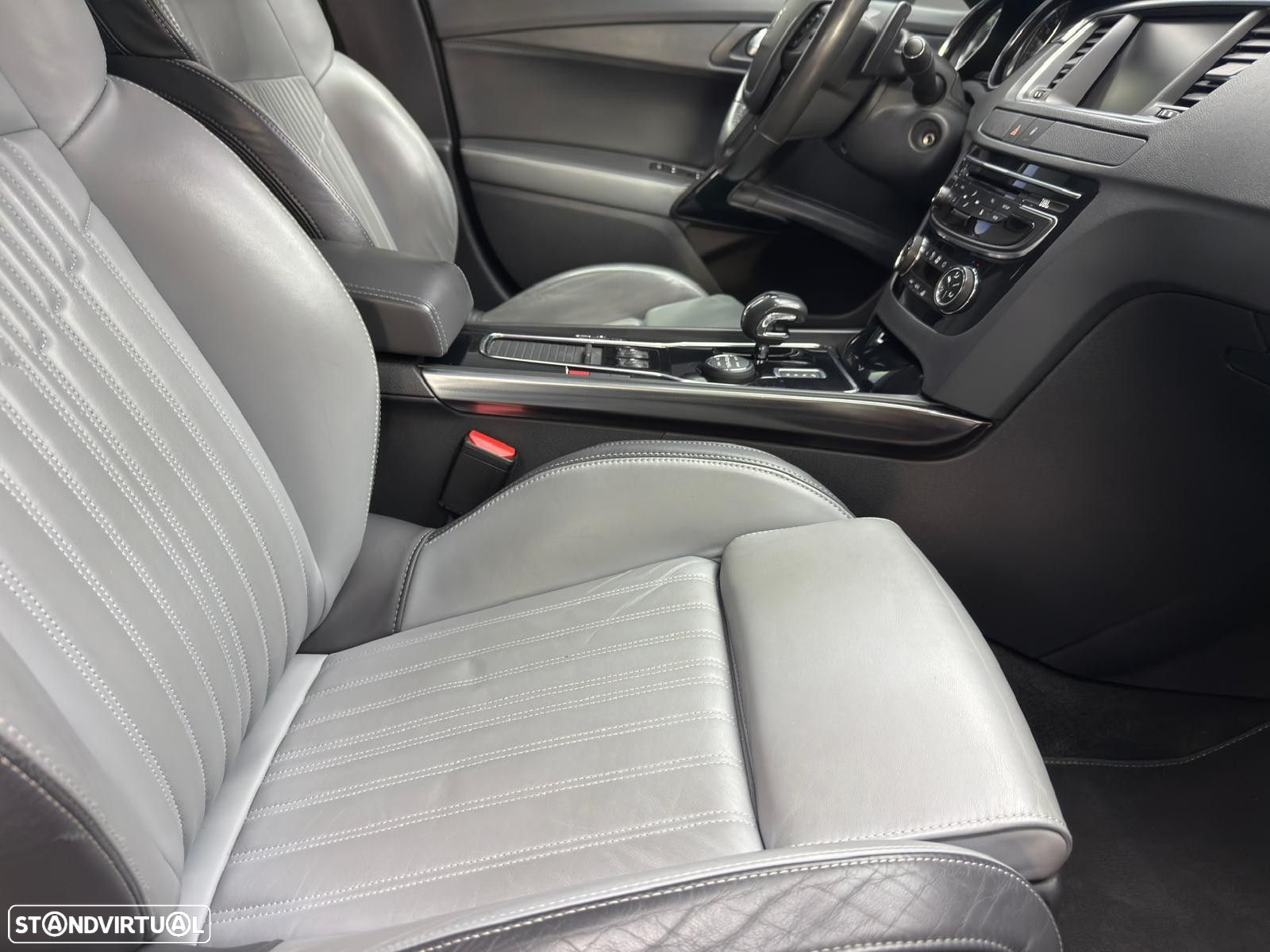 Peugeot 508 RXH 2.0 HDi Hybrid4 Limited Edition 2-Tronic - 44