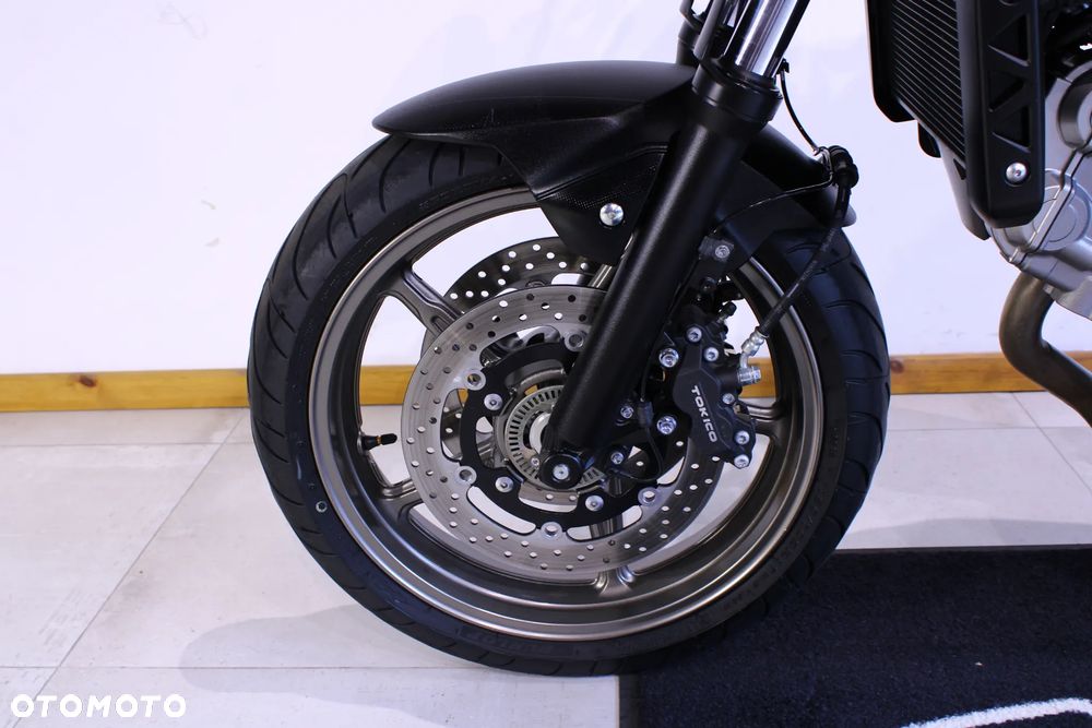 Suzuki SV - 27
