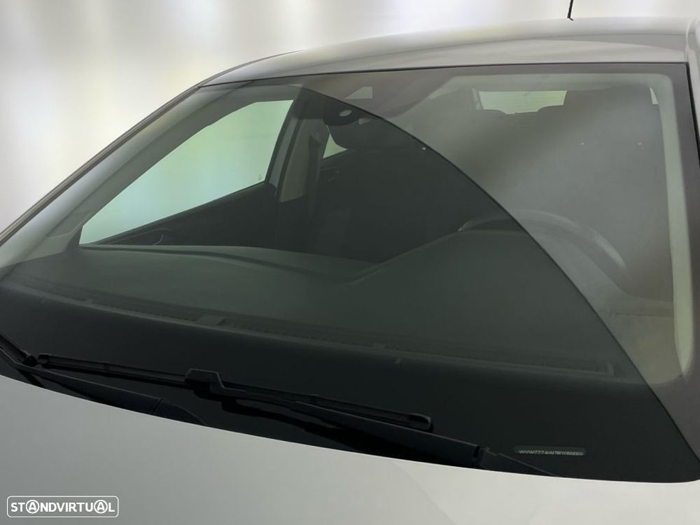 VW Polo 1.0 TSI Urban - 18