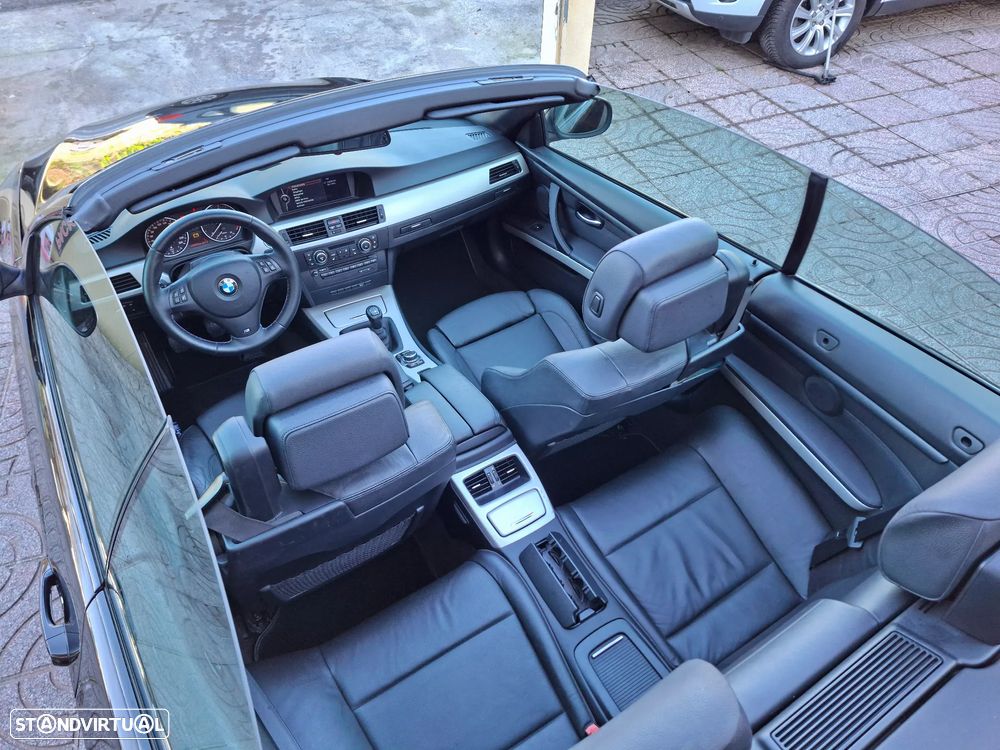 BMW 320 d M Sport Edition - 14