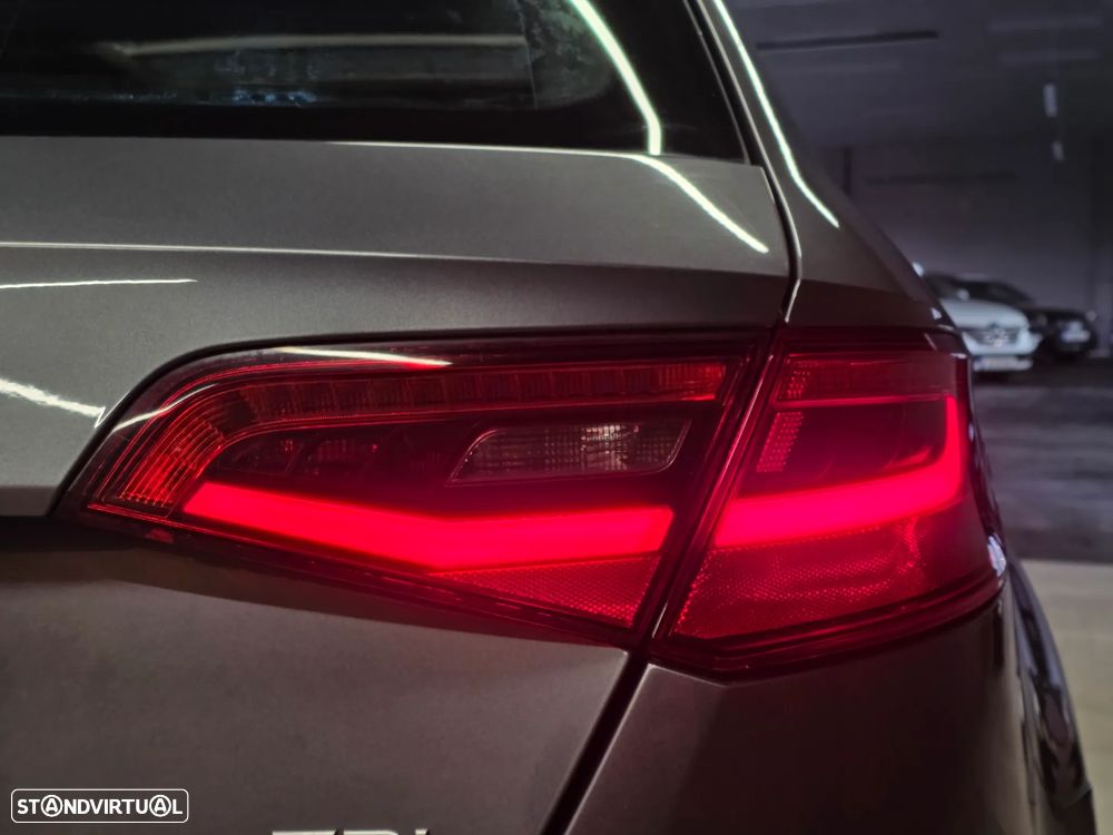 Audi A3 Sportback 2.0 TDI quattro S-line S tronic - 17