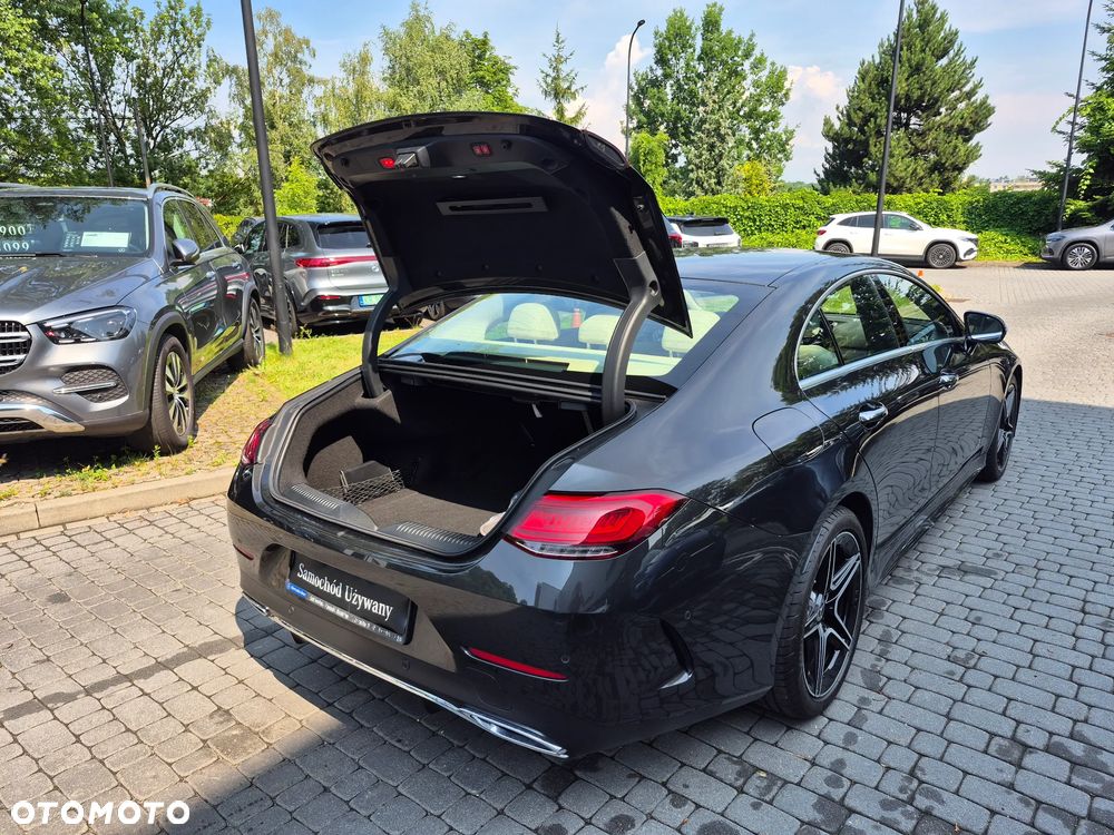 Mercedes-Benz CLS - 23