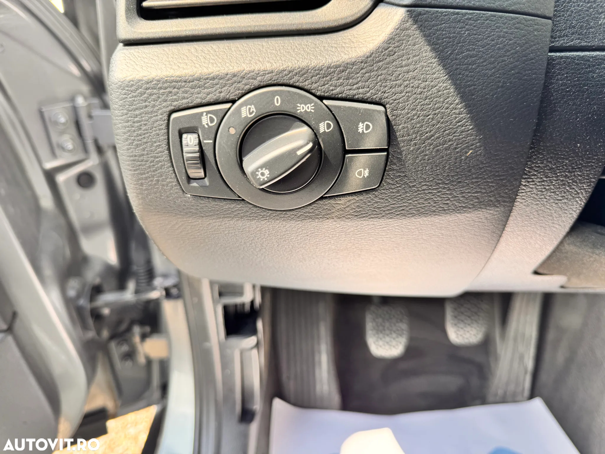 BMW X1 sDrive20d - 14