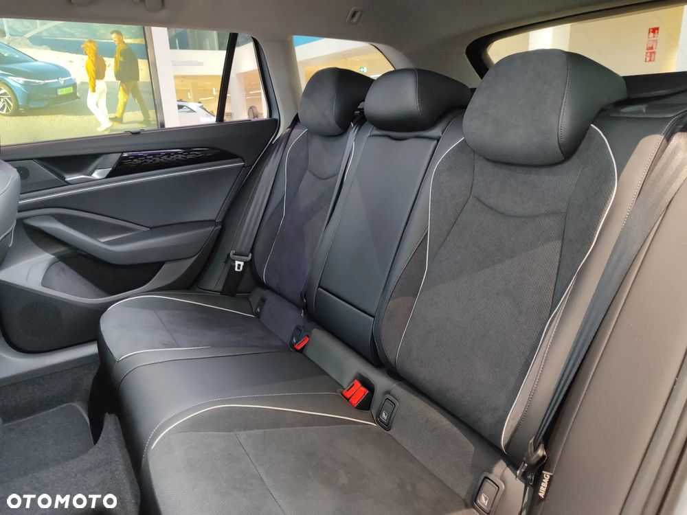 Volkswagen Passat 1.5 TSI EVO Business DSG - 14