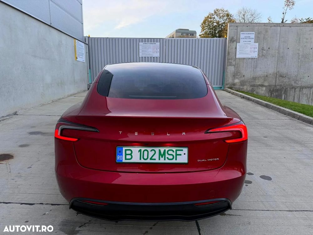 Tesla Model 3 AWD Long Range - 10
