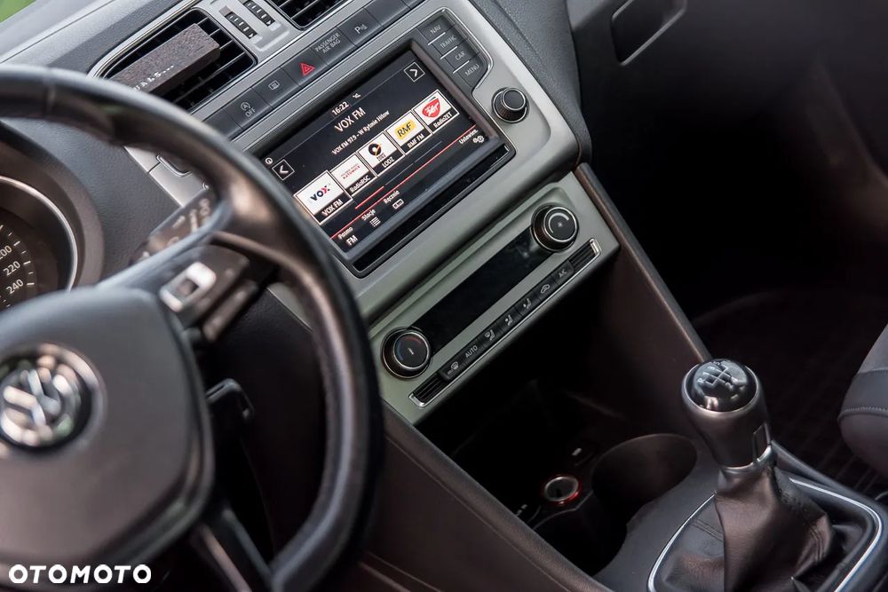 Volkswagen Polo - 25