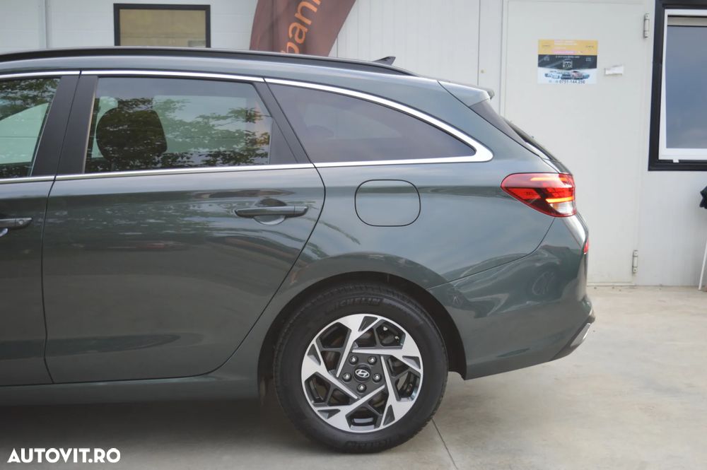 Hyundai i30 1.5 96CP M/T Highway - 30