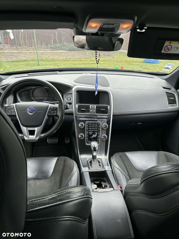 Volvo XC 60 D4 Drive-E R-Design Momentum - 7