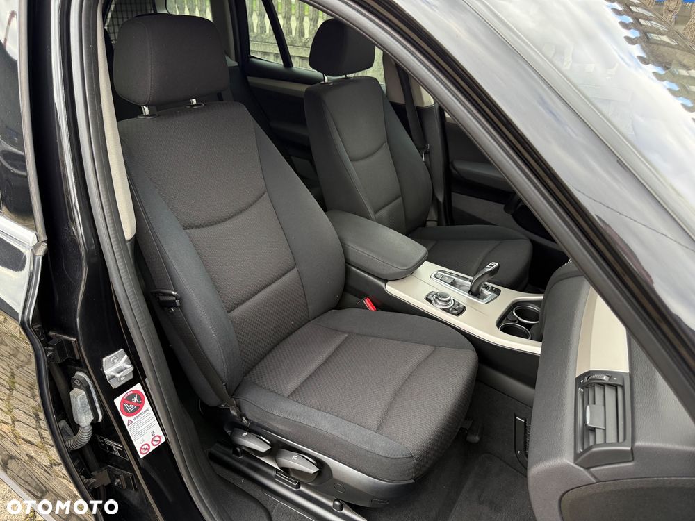 BMW X3 xDrive20d - 30