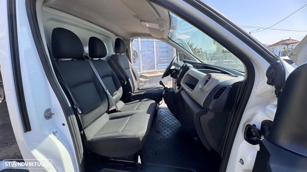 Renault Trafic 1.6 dCi L2H1 1.2T SS - 25