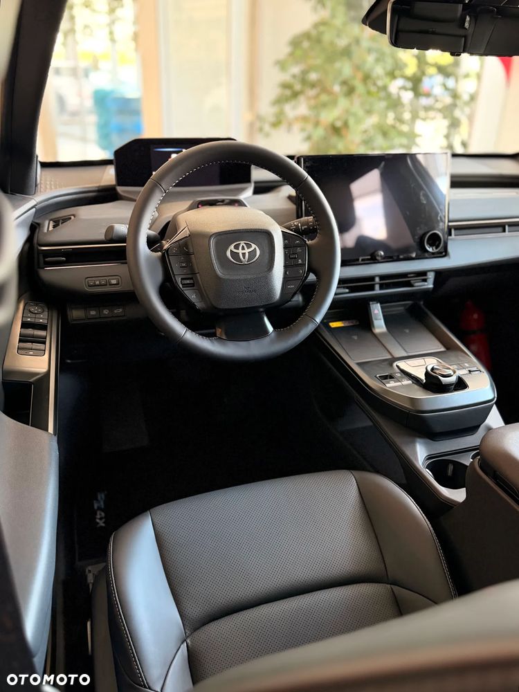 Toyota bZ4X 74.7kWh 4x4 Executive - 3