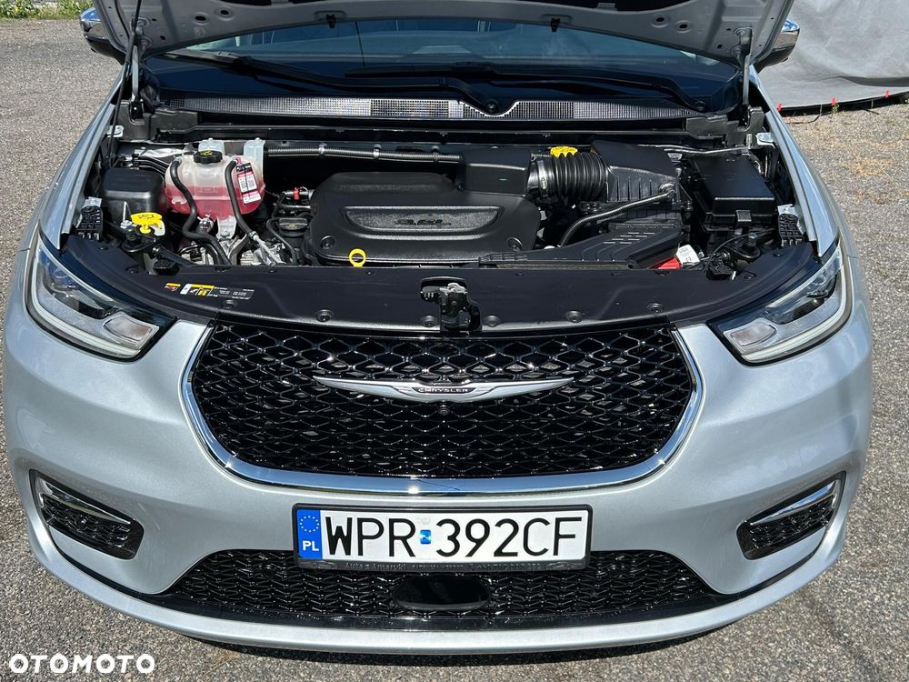 Chrysler Pacifica - 15