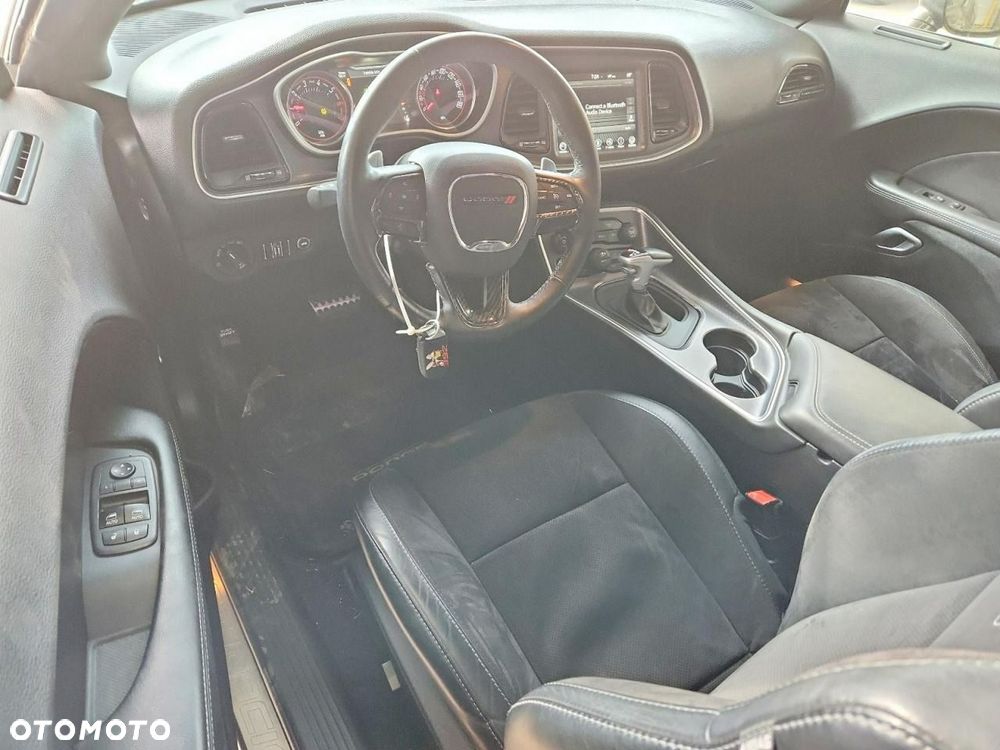 Dodge Challenger Automatik R/T Plus Scat Pack - 8