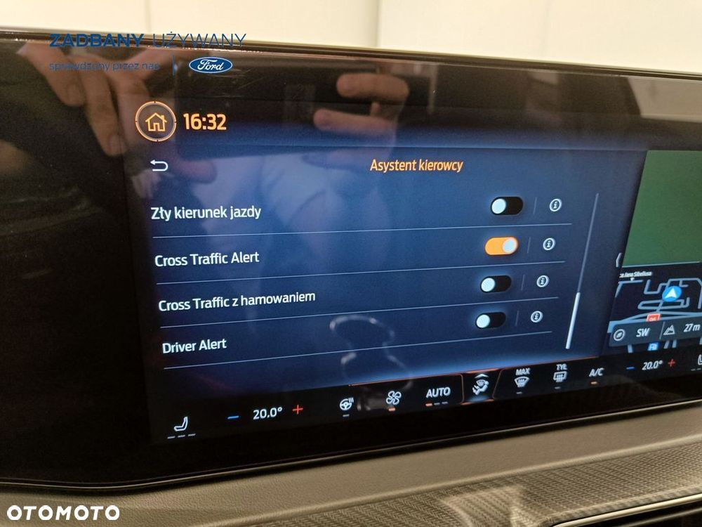 Ford Mustang Fastback 24 - 26