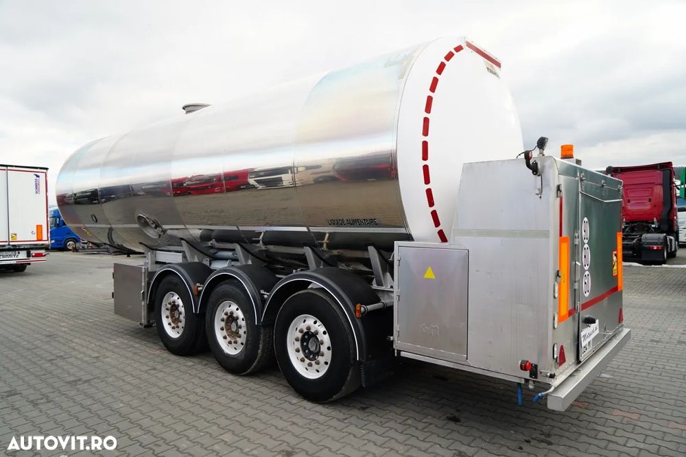 Magyar / REZERVOR ALIMENTE / 30.000 L / AXĂ RIDICATĂ / AXĂ DE DIRECȚIE / - 3