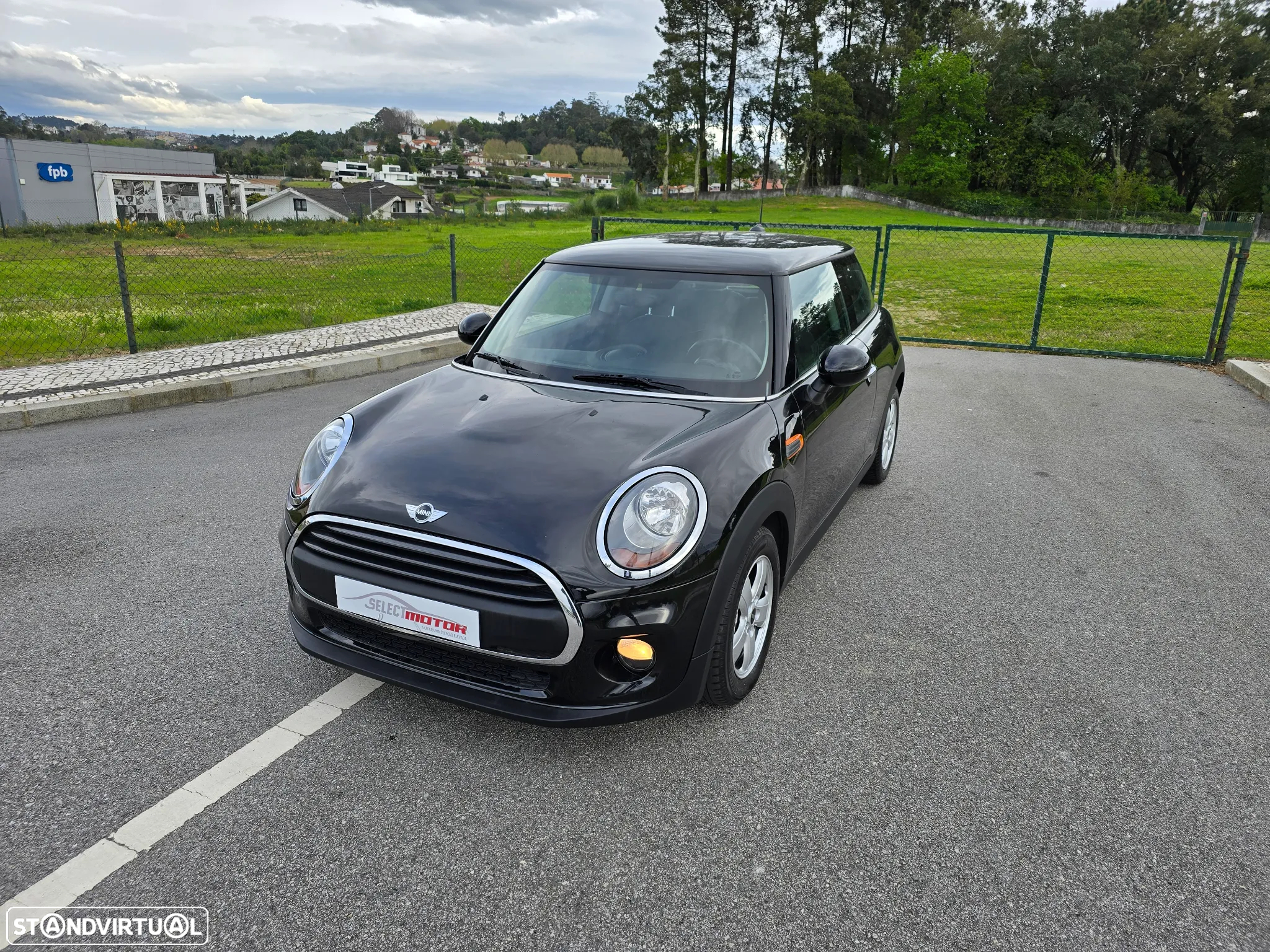 MINI 3 Portas One D - 4