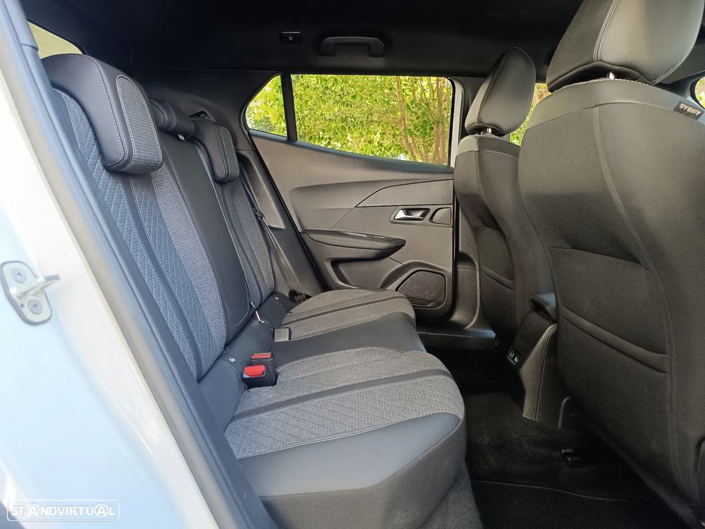 Peugeot 2008 1.2 PureTech Allure Pack - 36