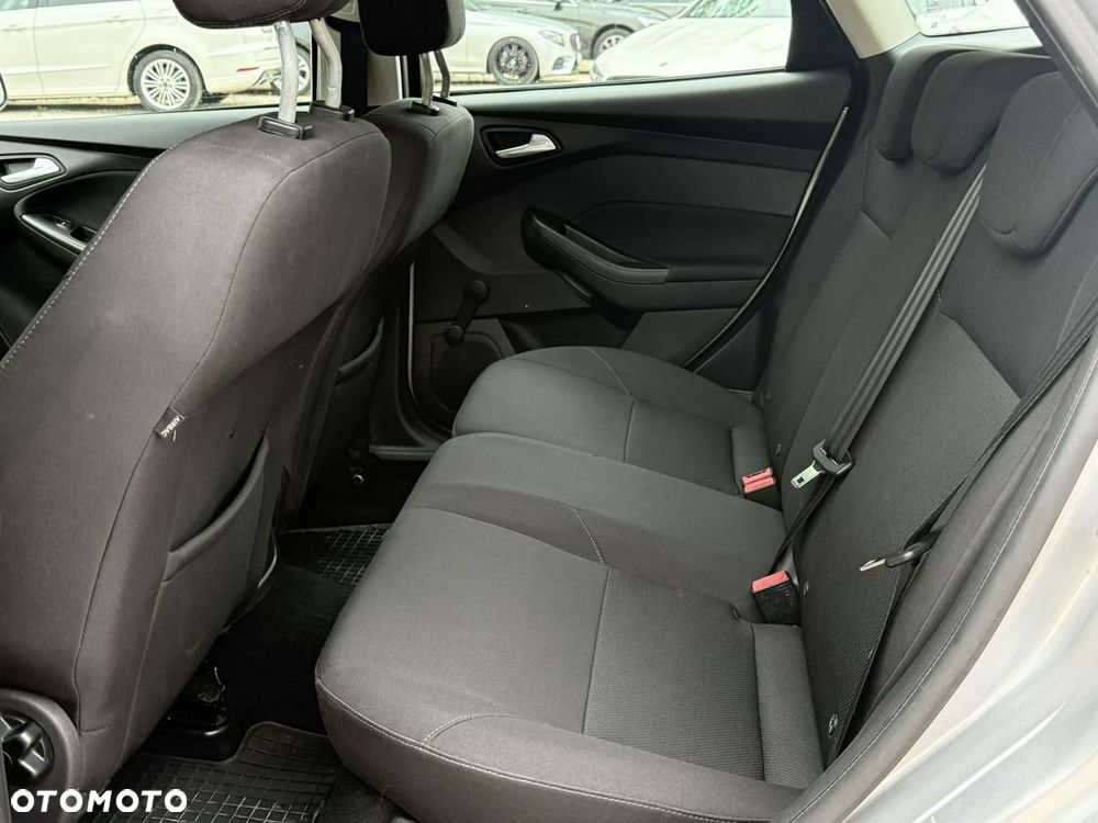 Ford Focus 1.5 EcoBlue SCR Trend - 13