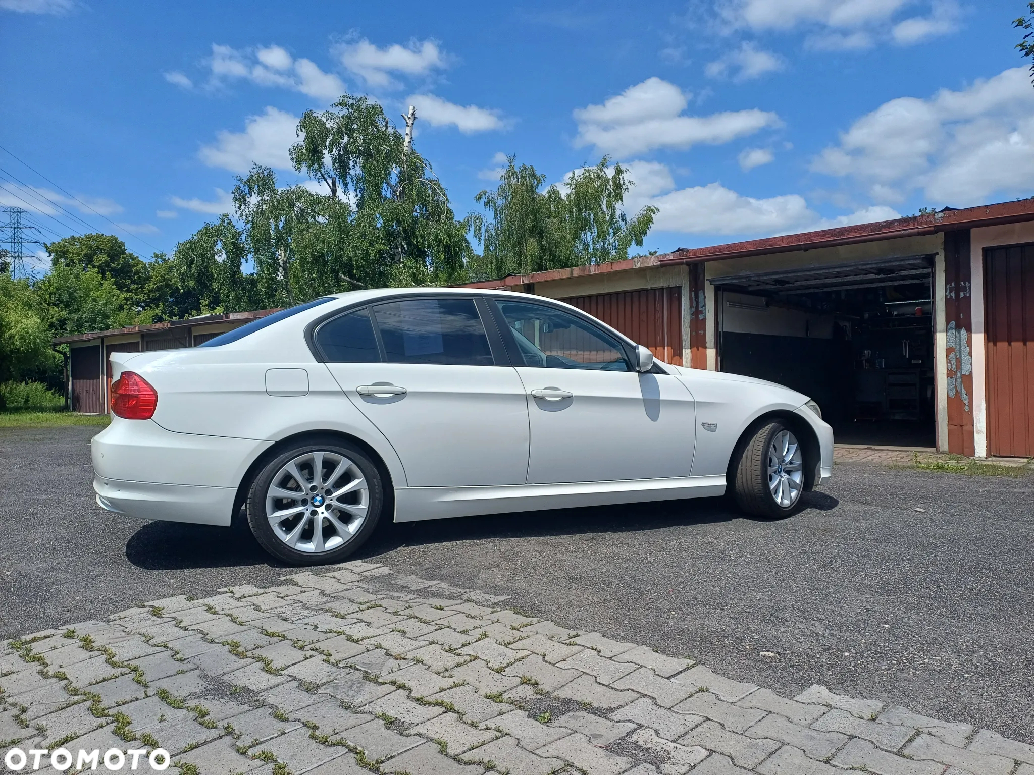 BMW Seria 3 318i - 8