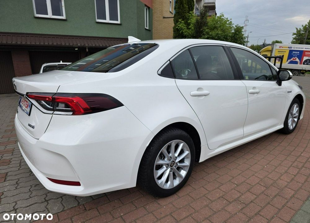 Toyota Corolla - 3