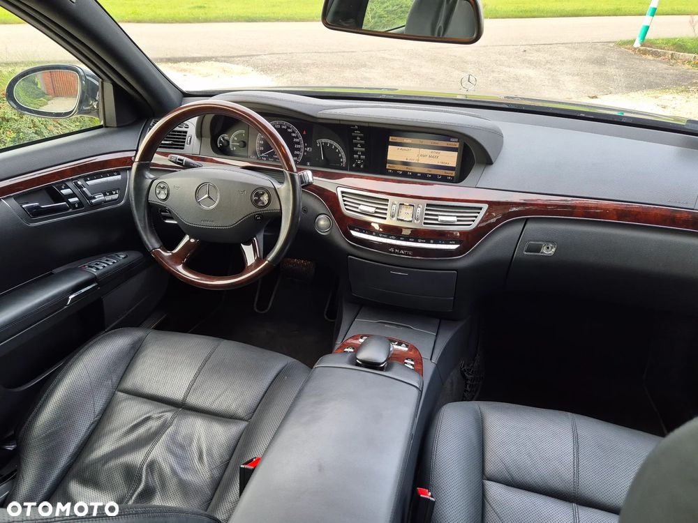 Mercedes-Benz Klasa S 500 4Matic 7G-TRONIC - 14