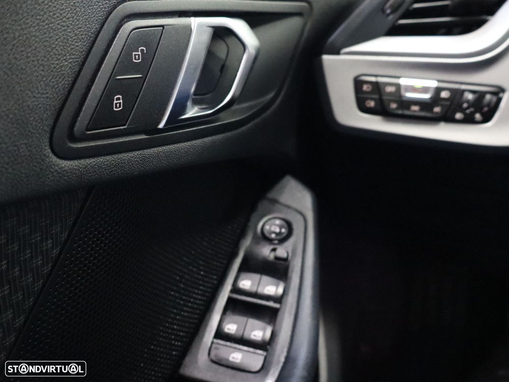 BMW 116 i Advantage - 21