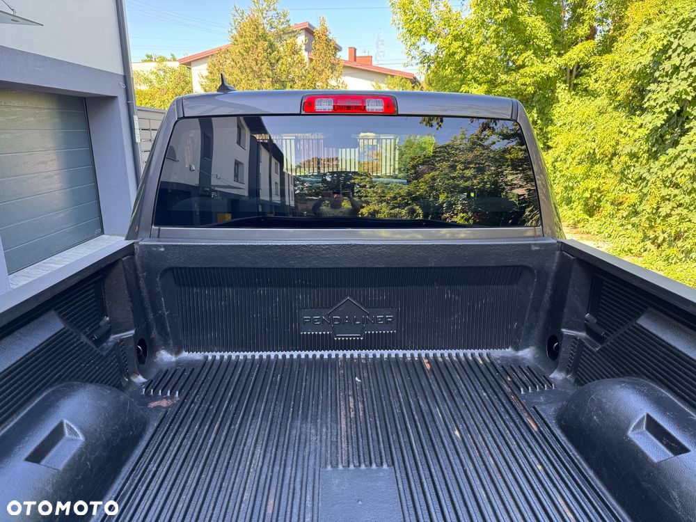 Dodge RAM 5.7 4x4 - 13