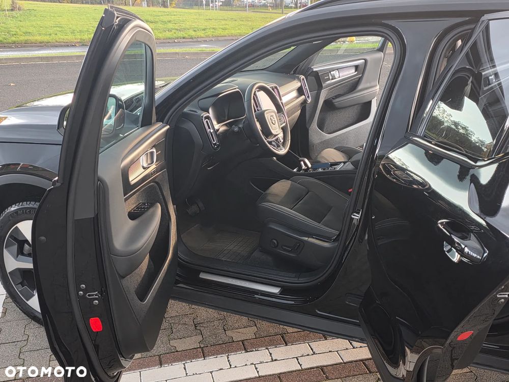 Volvo XC 40 B4 Ultimate Dark - 10