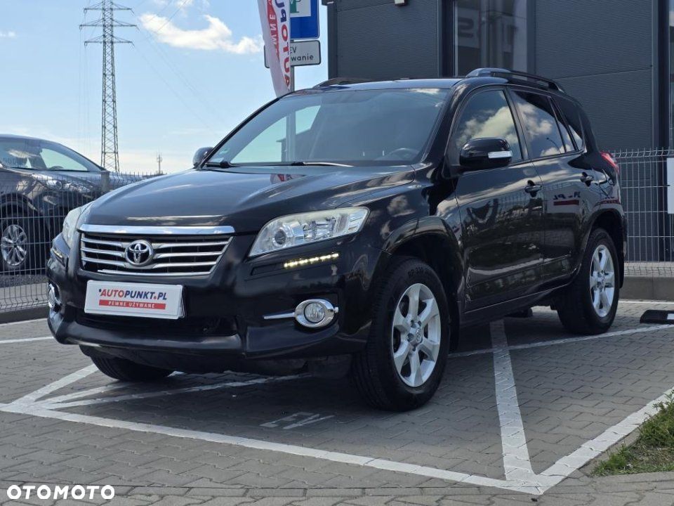 Toyota RAV4 - 4