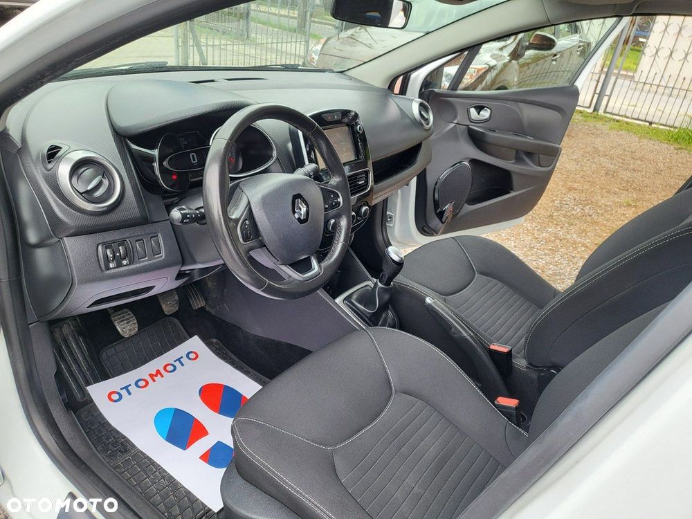 Renault Clio - 14