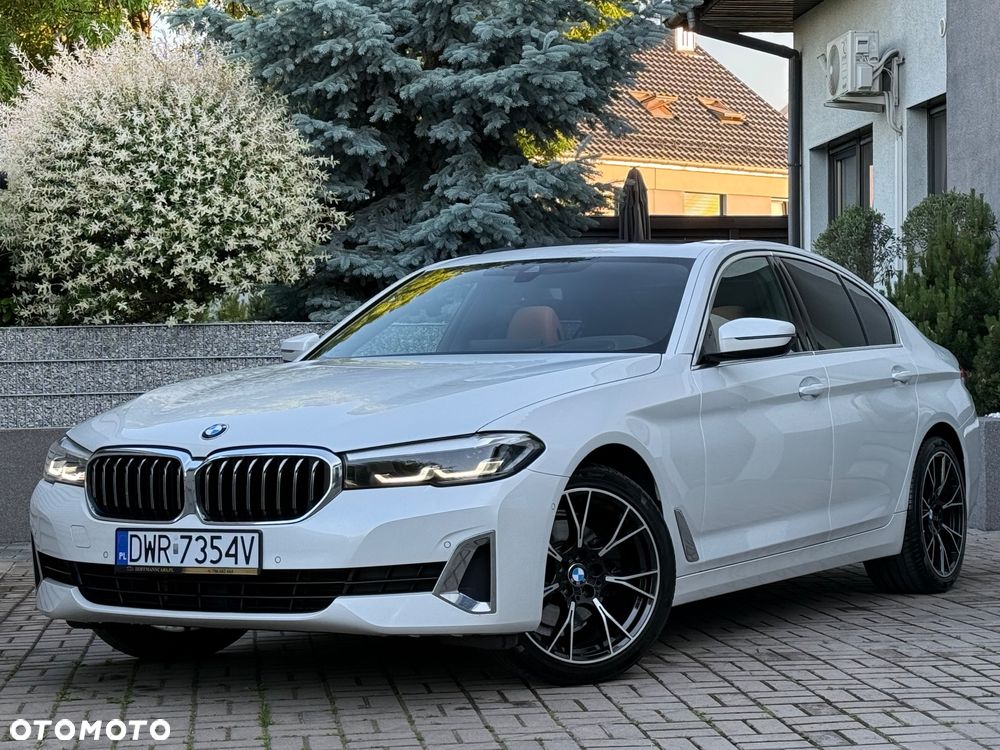 BMW Seria 5 520i mHEV Luxury Line sport - 1