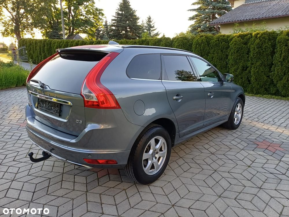 Volvo XC 60 D3 Geartronic Momentum - 1