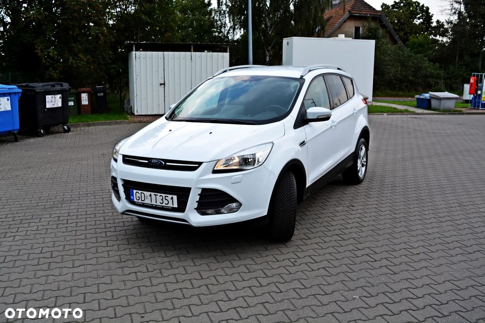 Ford Kuga 1.5 EcoBoost 2x4 Business Edition - 1