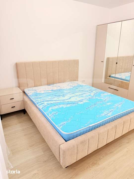 Apartament 3 camere, 75 mp, zona Tractoru — fotografia 1