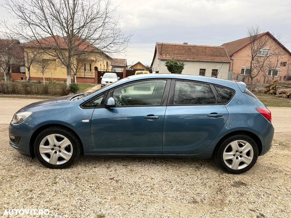 Opel Astra 1.7 CDTI DPF 150 Jahre - 5