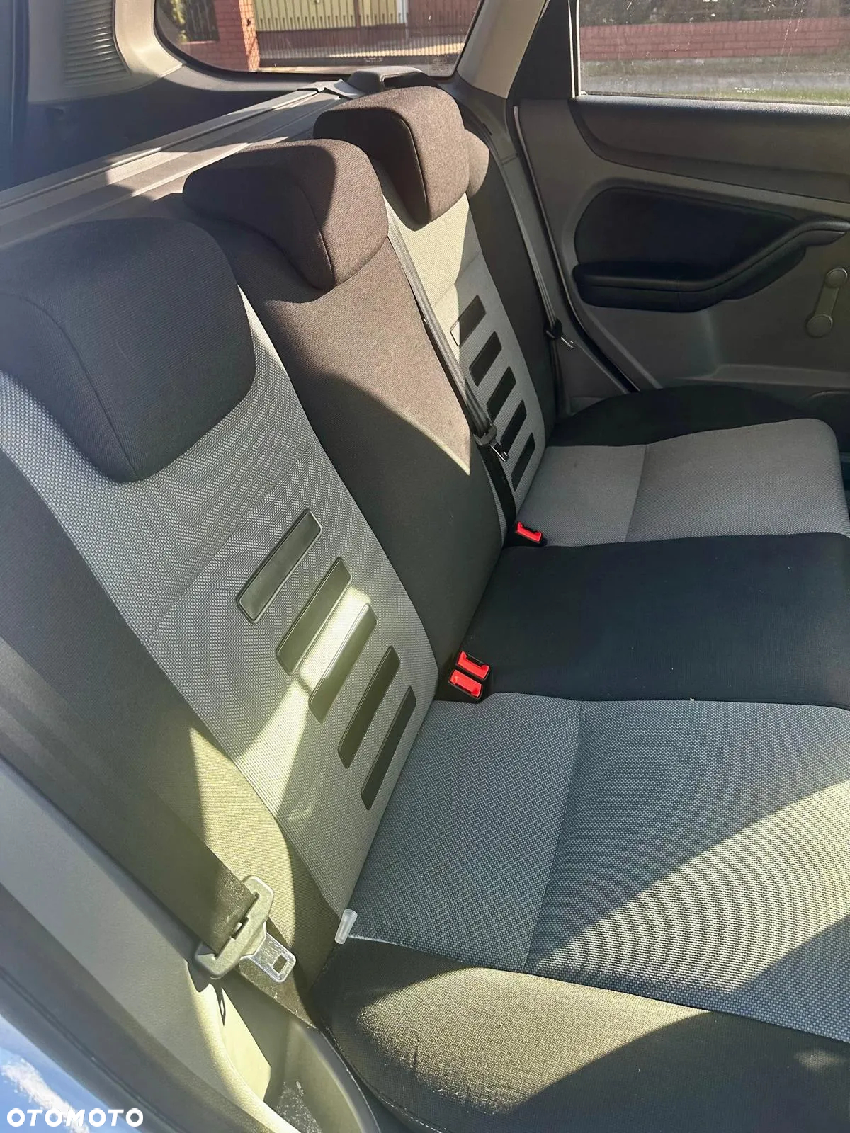 Ford Focus 1.6 TDCi Ambiente - 12