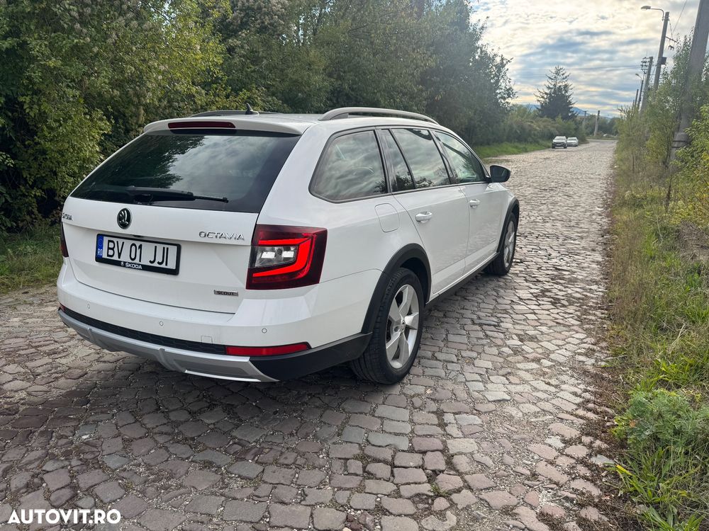 Skoda Octavia Combi Diesel 2.0 TDI 4X4 DSG Scout - 6
