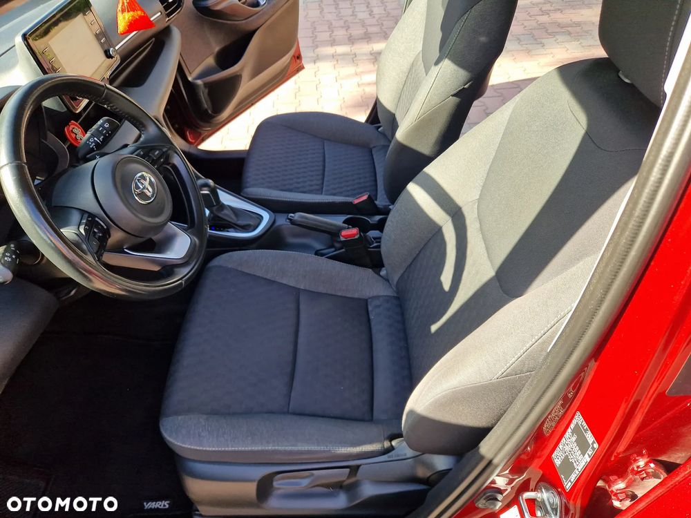 Toyota Yaris ver-1-5-vvt--i-comfort - 20