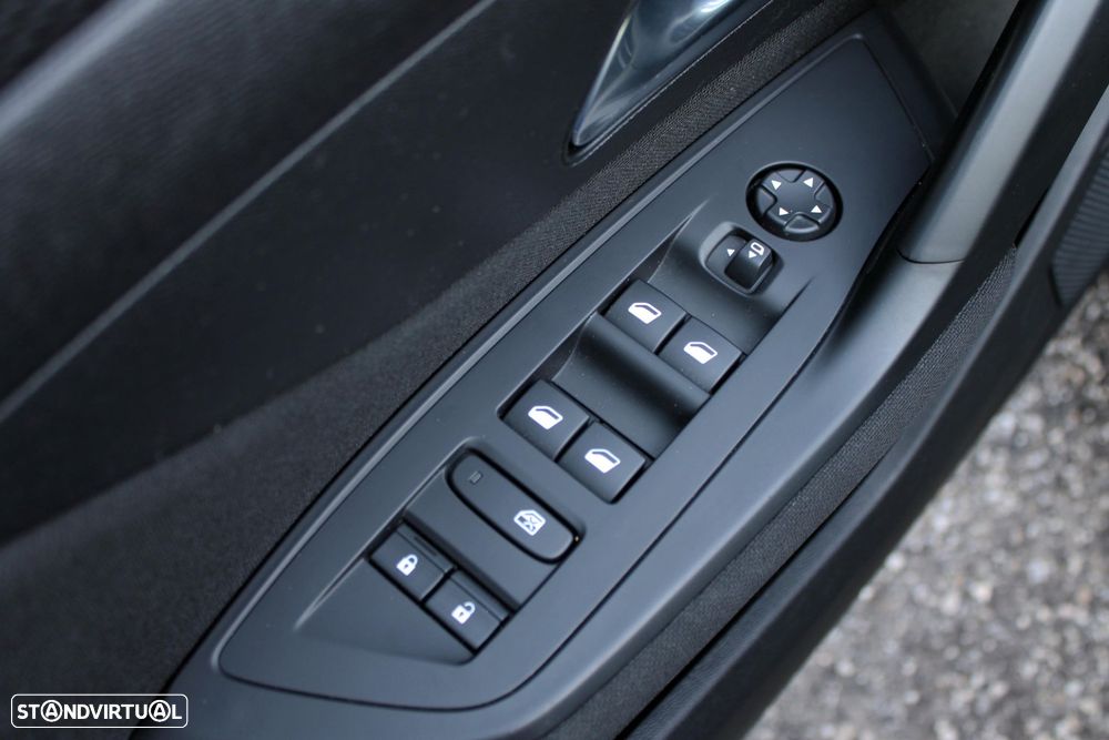 Peugeot 308 PureTech 130 EAT8 Active Pack - 5