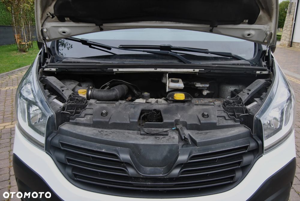 Renault Trafic - 13