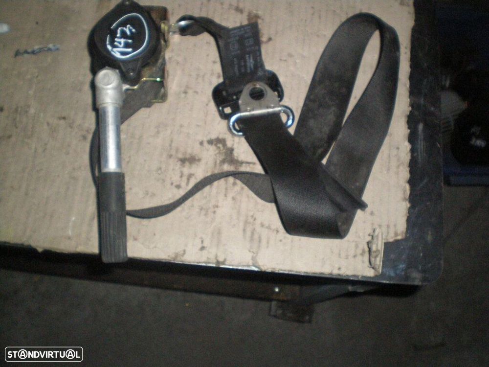 Pre-Tensor 2018605485 MERCEDES W201 1989 FD - 1
