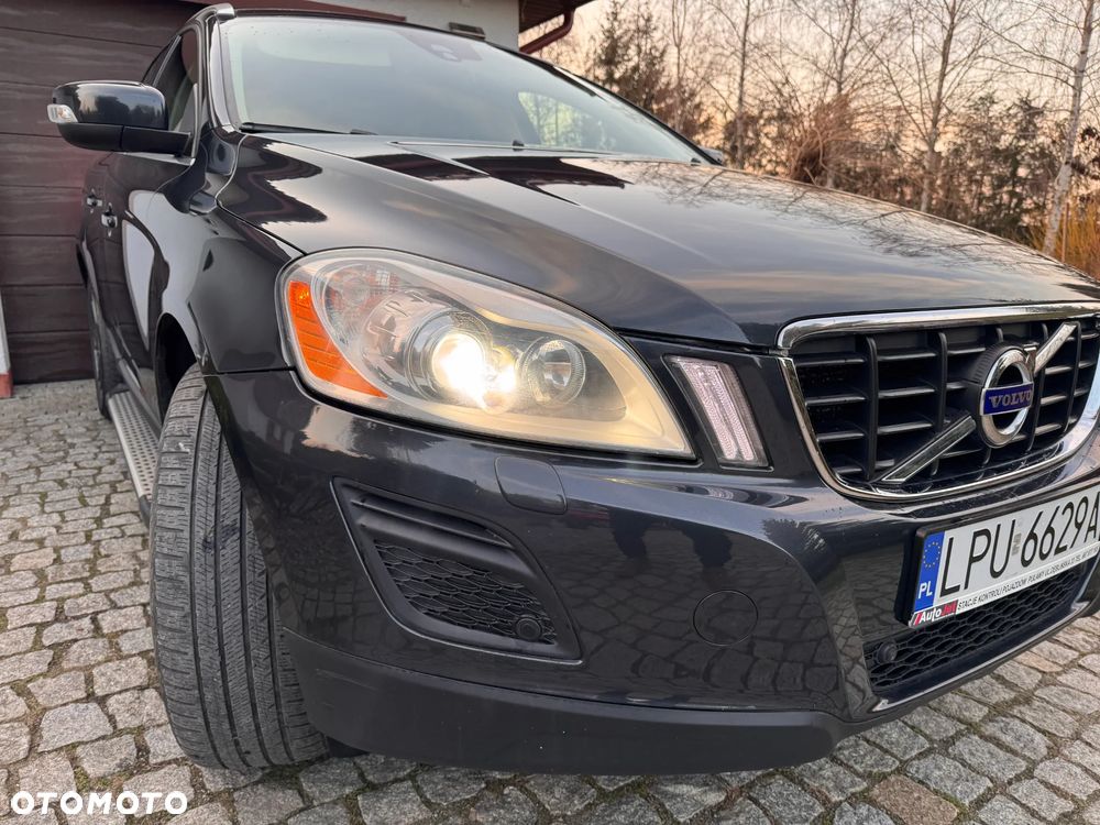 Volvo XC 60 2.4D AWD Summum - 19
