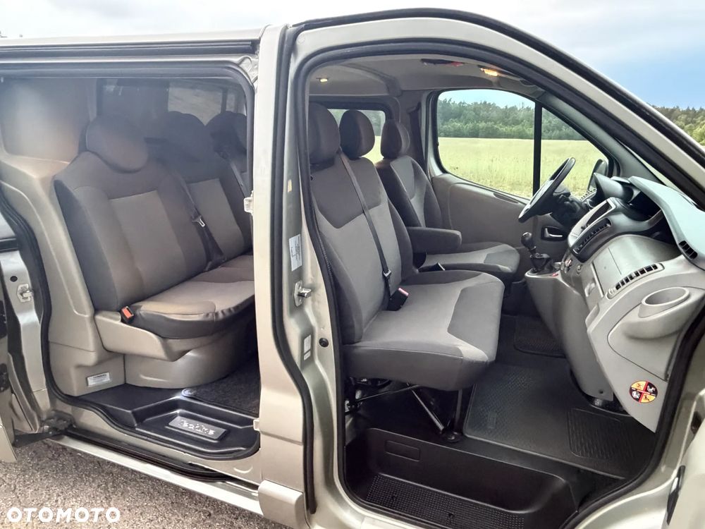 Renault TRAFIC*L2H1*2012*Klimatronik*6osób*bardzo zadbane auto - 4