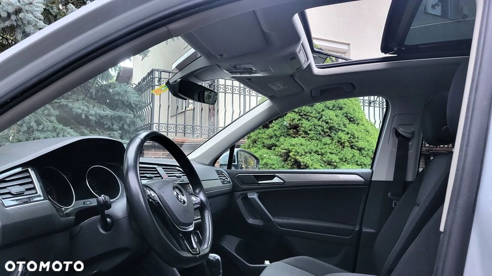 Volkswagen Tiguan Allspace 2.0 TSI 4Mot Comfortline DSG - 20