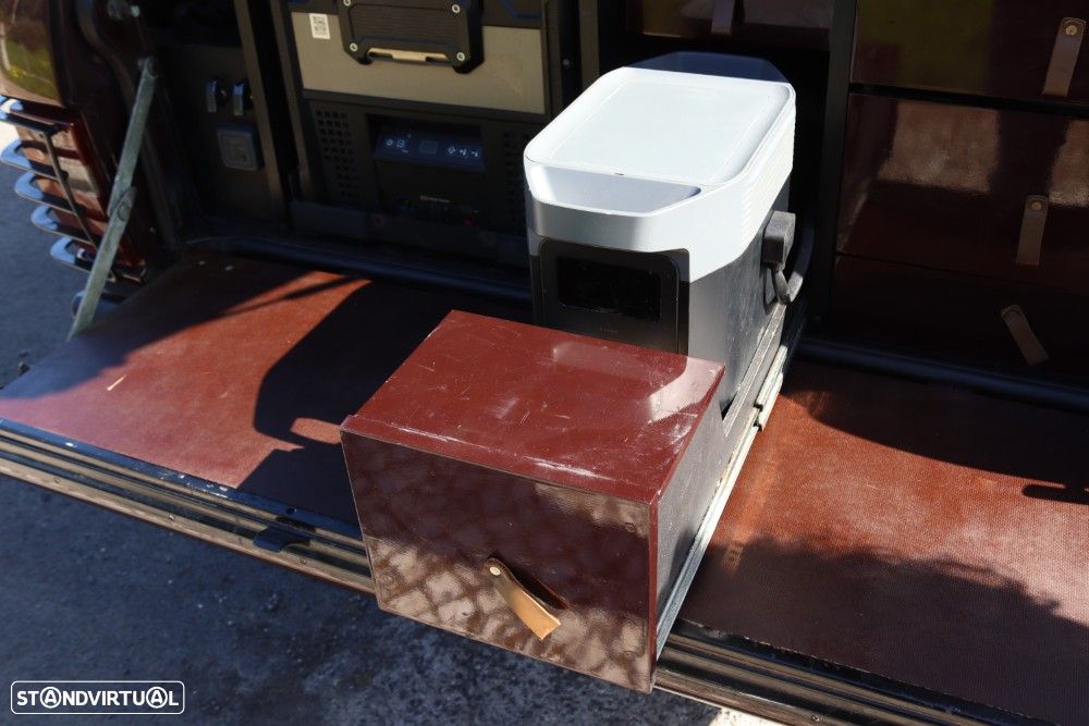 Land Rover Range Rover - 17