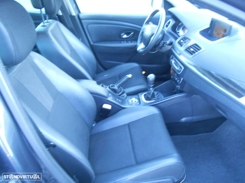 Renault Mégane 1.5 dCi Dynamique S - 28