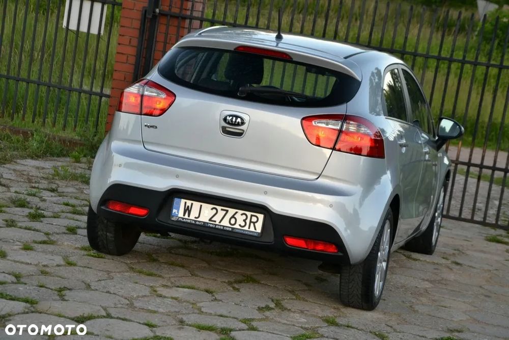 Kia Rio 1.2 Spirit - 13