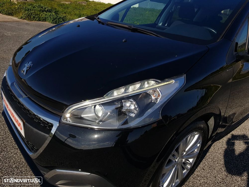 Peugeot 208 1.5 BlueHDi Signature - 56