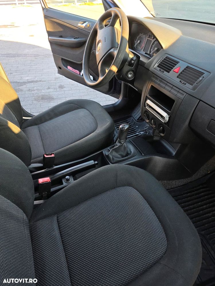 Skoda Fabia 1.2 Ambiente - 5